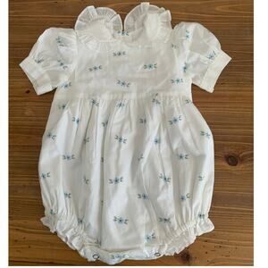 Sal & Pimenta White floral baby girl Bubble size 12 mo